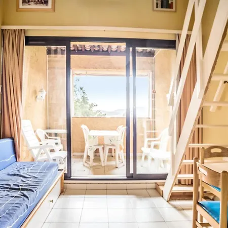Apartment Les Parcs De - Maeva - 5 Personnes - Confort Mae-0295 Grimaud