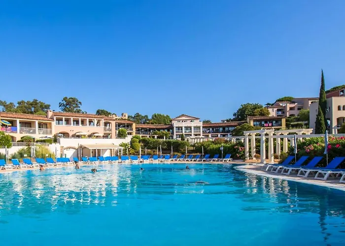 Les Parcs De - Maeva - 5 Personnes - Confort Mae-0295 * Grimaud